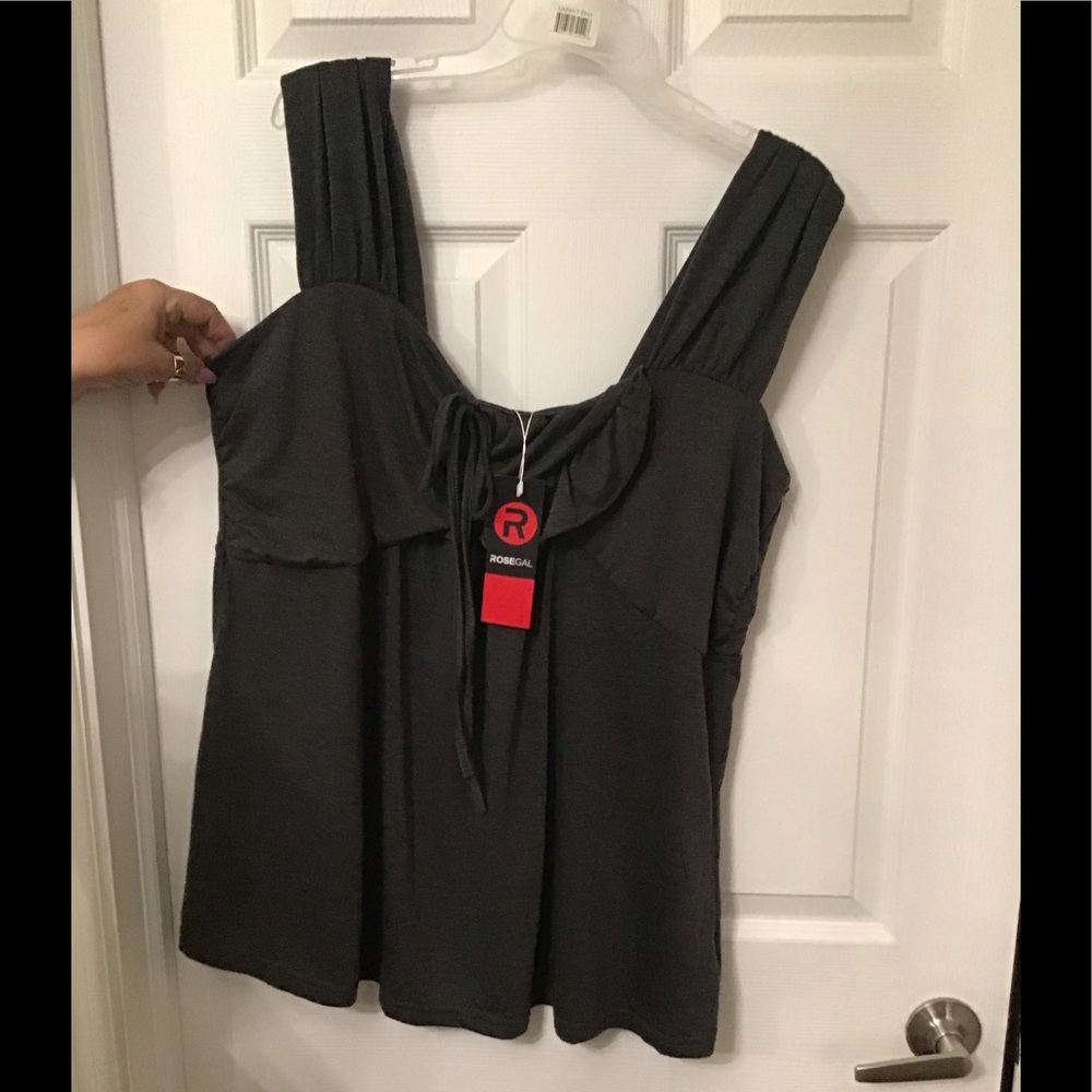 Plus Size Rosegal Sleeveless new with tags top